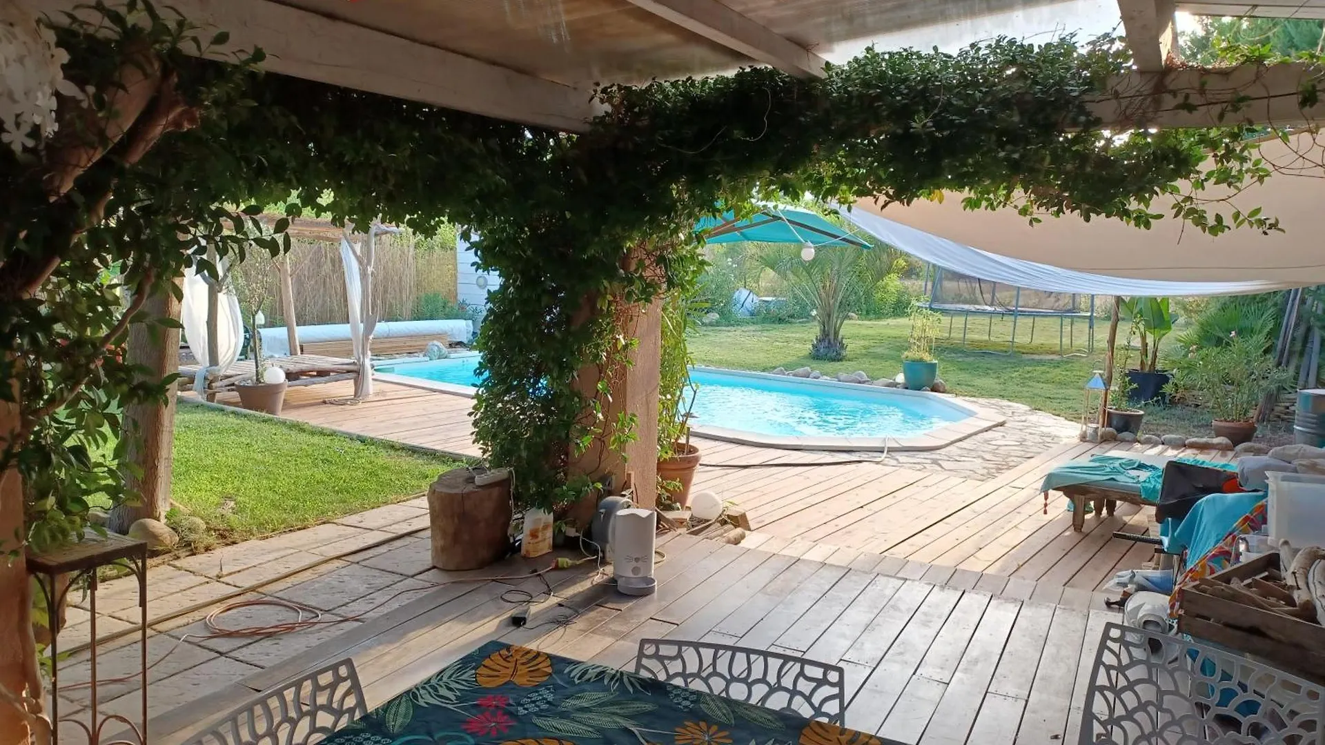 Maison Climatisee En Campagne, Piscine, Spa, Terrasses Couvertes Grand Jardin Ombrage Aix-en-Provence 0*,  Franciaország